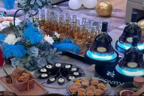 昆明夜总会招聘,昆明模特招聘,最新酒水促销招聘信息